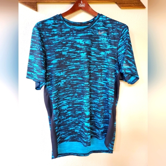 Nike Mens Sublimate Reflective Running Mesh Panel Shirt Size M - Picture 1 of 6